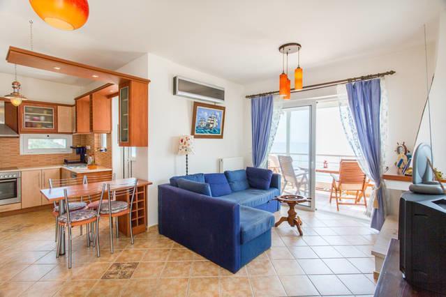 Giorgis Home Seafront Schinias Exterior photo
